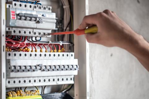 switchboard-fuses
